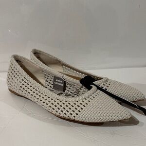 NEW Women’s White Braided Pointed Flats Size 11